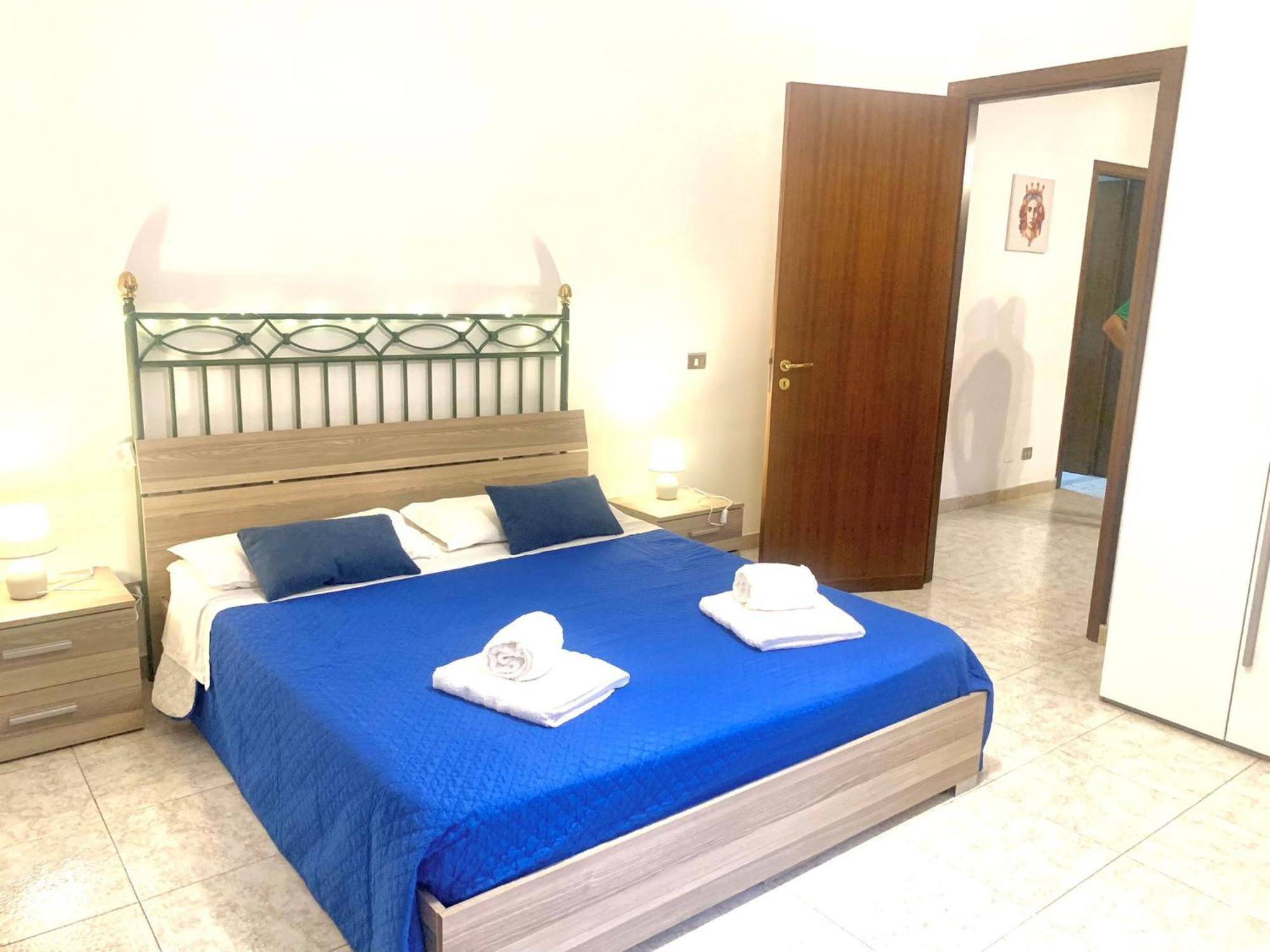 Apartamento A Un Passo Dal Massimo 1 Palermo Exterior foto